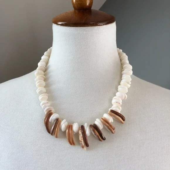 Ocean Warrior Puka Claw Necklace - Picture 7 of 14